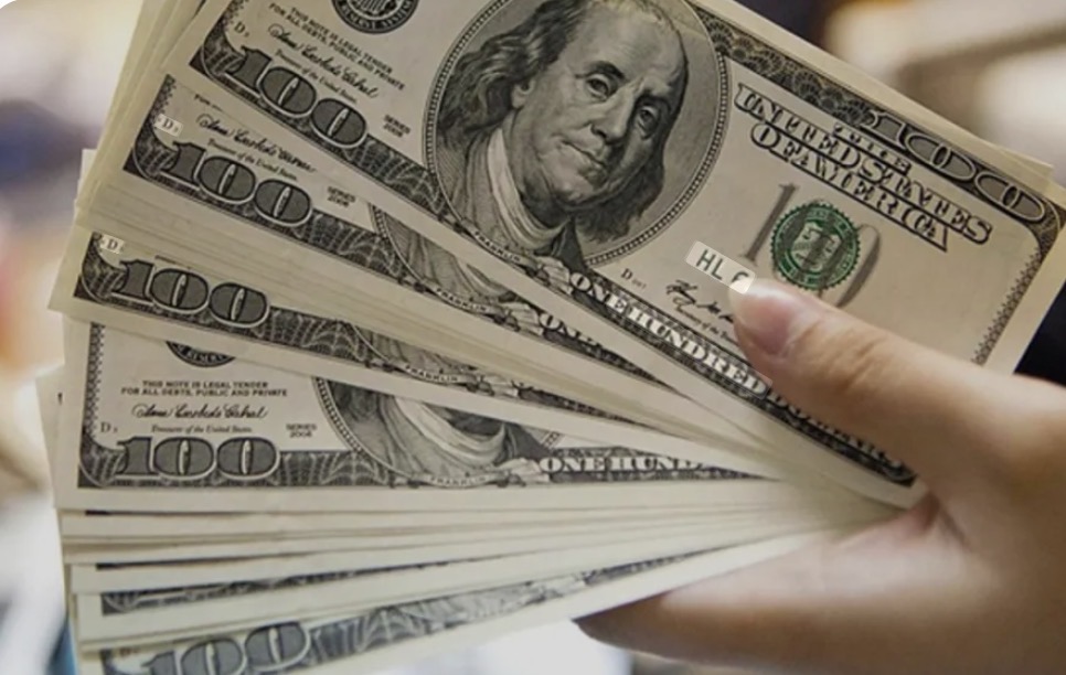 سعر الدولار اليوم