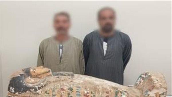المتهمين