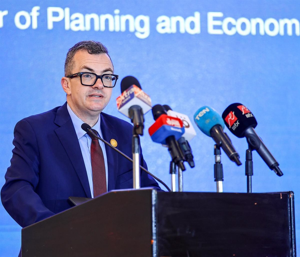 وزير التخطيط