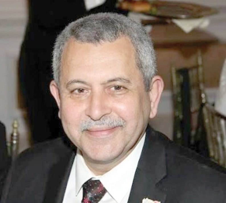 الدكتور أحمد محارم الكاتب المحلل السياسى&nbsp;