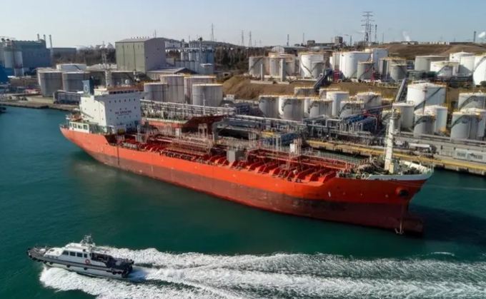 انخفاض واردات كوريا الجنوبية&nbsp;من النفط الخام بالشرق الأوسط بنسبة 37%