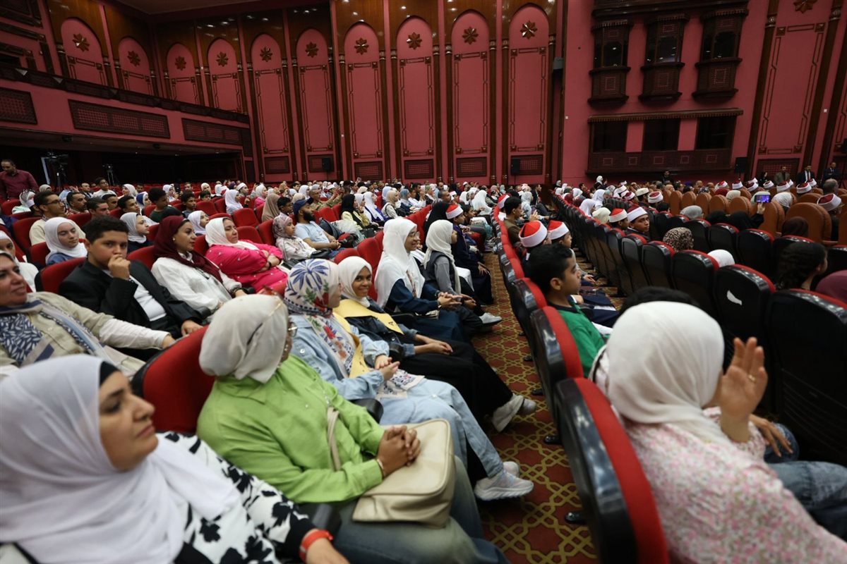 انطلاق الحفل الختامي للموسم العاشر من مشروع 
