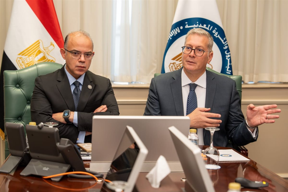 لجنة مشتركة بين البترول والاستثمار لتعزيز التمويل وجذب الشراكات الدولية
