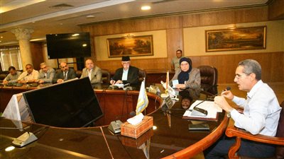 محافظ الغربية يشدد على تكثيف حملات الرقابة على الأسواق
