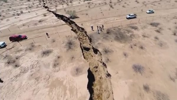 حقيقة حدوث زلزال مدمر في السعودية