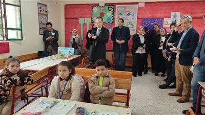 فريق من إدارة المدارس اليابانية   فى ضيافة الغربية