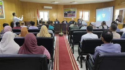 سلامتك تهمنا ندوة توعوية للهيئة القومية لسكك حديد مصر بمركز قنا
