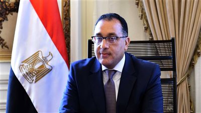 مدبولي يتفقد مصنع 