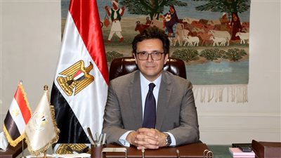 الثقافة: نحرص على الحفاظ على مقتنيات أحمد زكي وعرضها بمركز ثروت ‏عكاشة لتوثيق التراث