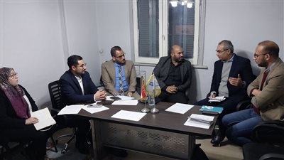 خبراء يتحدثون عن 