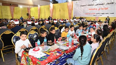 المنشاوي يشارك محافظ أسيوط في حفل الإفطار الجماعي 