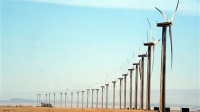 مصر تفتتح أكبر محطة طاقة رياح بالشرق الأوسط وأفريقيا