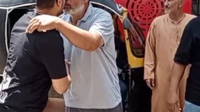 أسرة الشاب الغريق برأس البر تتلقى العزاء وتقيم صلاة الغائب بالسنبلاوين
