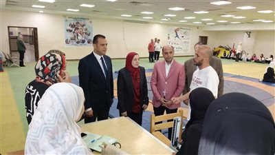نائب رئيس جامعة بنها تتابع اختبارات القدرات وتعلن إطلاق ماراثون مشروعات التخرج الثانى