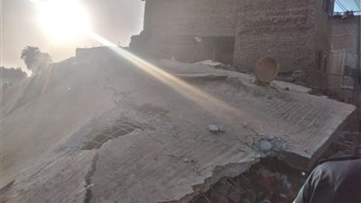 المحافظ يوجه بتقديم الرعاية والدعم لأسر ضحايا عقار أسيوط المنهار