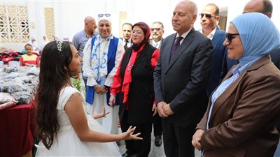 محافظ القاهرة: حظر حرمان أي طالب من الانتظام في الدراسة أو الكتب بسبب المصروفات