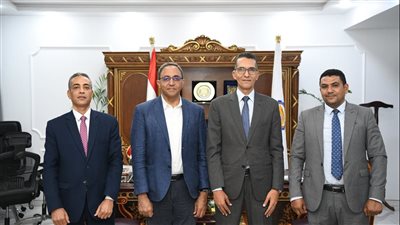 هيئة الاستعلامات تبحث سبل تعزيز التعاون مع محافظة قنا 