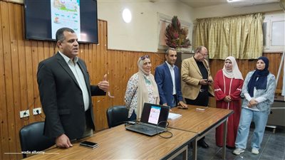 وكيل تعليم دمياط يتابع تدريب دفعات 30 ألف معلم 