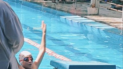 500 طالب من مدارس دمياط يتنافسون في نهائيات السباحة للتأهل للجمهورية 