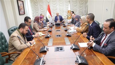 جبران يبحث مع مساعد وزير الاتصالات تسريع إطلاق خدمات الوزارة