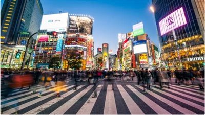 بنك اليابان يعتزم رفع توقعات النمو بدعم حزمة تحفيز بـ113 مليار دولار