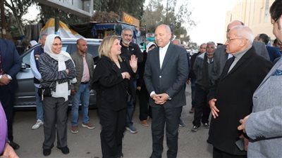 محافظ القاهرة يتفقد أعمال التطوير الجارية بالمعادي ويثمن دور المجتمع المدني
