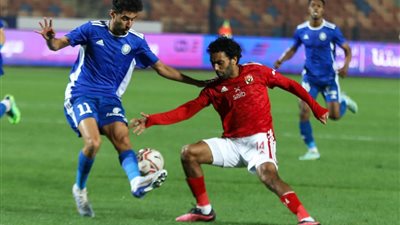 الاهلى يعتلى صدارة الدورى بــ