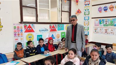 وكيل تعليم أبوتشت يُجرى جولة تفقدية لعدد من المدارس
