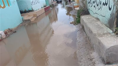 مياه الأمطار تحاصر مقابر دكرنس والجهات المختصة تتجاهل الكارثة