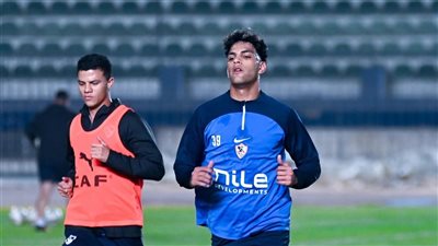 مران الزمالك..جلسه  مع اللاعبين وتقسيمه فنيه 