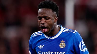 جمهور مايوركا يعتدى على فينيسيوس..العنصرية في الملاعب الإسبانية