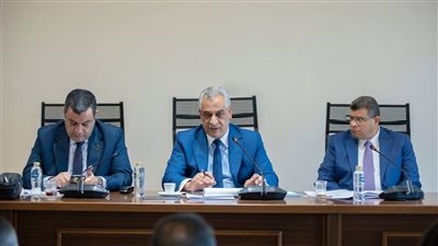 وزير الإنتاج الحربي يستعرض الحساب الختامي لموازنة الهيئة القومية للإنتاج الحربي