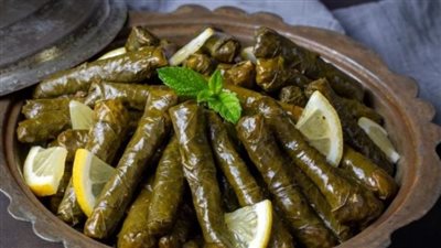 طريقة تحضير ورق العنب المحشي بالنكهة الشامية