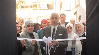 دعماً للإبداع الطلابي .. جامعة أسيوط تنظم معرض «بين يدي أمي» بكلية التربية النوعية