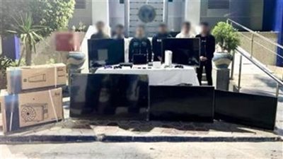 بحوزتهم 13 قطعة.. القبض على لصوص الشقق السكنية بالإسكندرية 