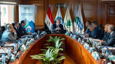 وزير البترول يشهد أعمال الجمعية العامة لشركة فجر المصرية للغاز الطبيعي