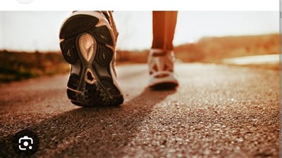كم خطوة يحتاجها جسمك يوميًا للحفاظ على صحتك؟