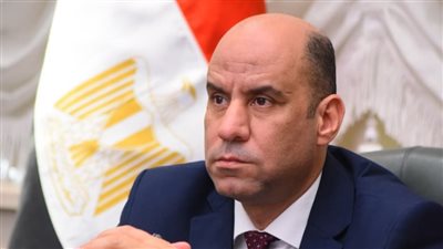وزير العمل: تغييرات وتنقلات واسعة لضخ دماء جديدة في الوزارة