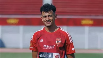 المصري يطلب تمديد إعارة عمر الساعي.. والأهلي ينتظر موقف المعارين