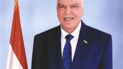 لجنة لفحص كافة الأعمال المالية والإدارية بمستشفى المعلمين بسوهاج