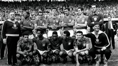 من لاعب مرفوض إلى ملك الكرة..كيف غيّر مدرب مصير بيليه في كأس العالم 1958