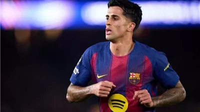 الهلال السعودي يحدد 10 مليون يورو لبيع كانسيلو إلى برشلونة
