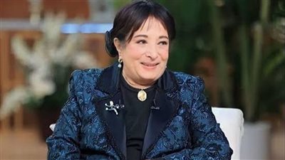 سميرة عبدالعزيز.. الحكيمة التى لا تجد ناصرًا