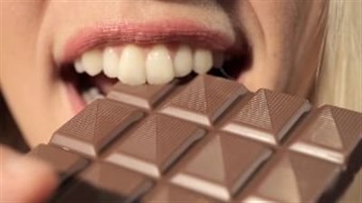 فوائد تناول الشوكولاتة.. متعة المذاق ومكاسب صحية متعددة