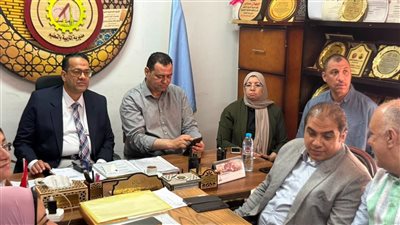 وكيل تعليم العربية يتابع سير الامتحانات للدبلومات الفنية