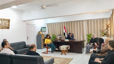صحة البحر الأحمر تبحث معوقات كفاءة منظومة النفايات الطبية