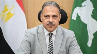 محافظ الشرقية يُجري حركة تنقلات بين وكلاء ومديري الإدارات التعليمية