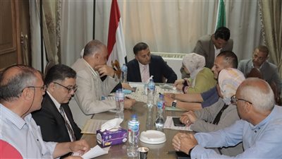 محافظ القليوبية يعقد اللقاء الجماهيري الأسبوعي بالخانكة لمتابعة شكاوى المواطنين 