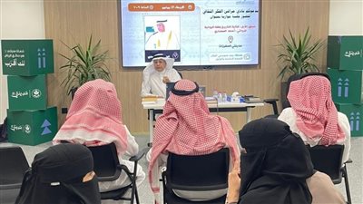 كتابة التاريخ بلغة الرواية في جلسة حوارية بمرافي الفكر الثقافي 