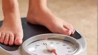 زيوت طبيعية تساعد على التخسيس.. دعم صحي لخسارة الوزن ضمن نظام غذائي 